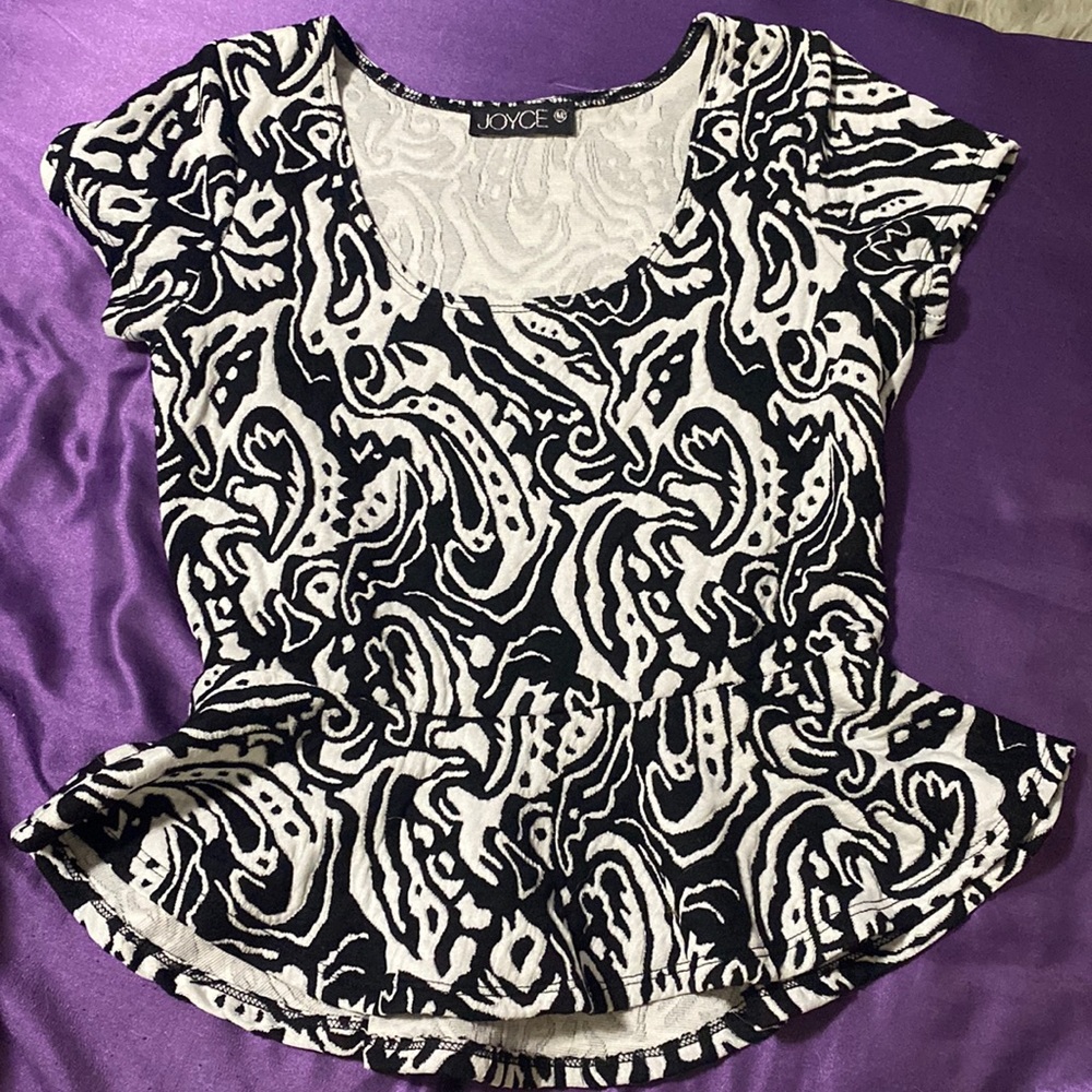 Black and white size medium. “Joyce” brand.